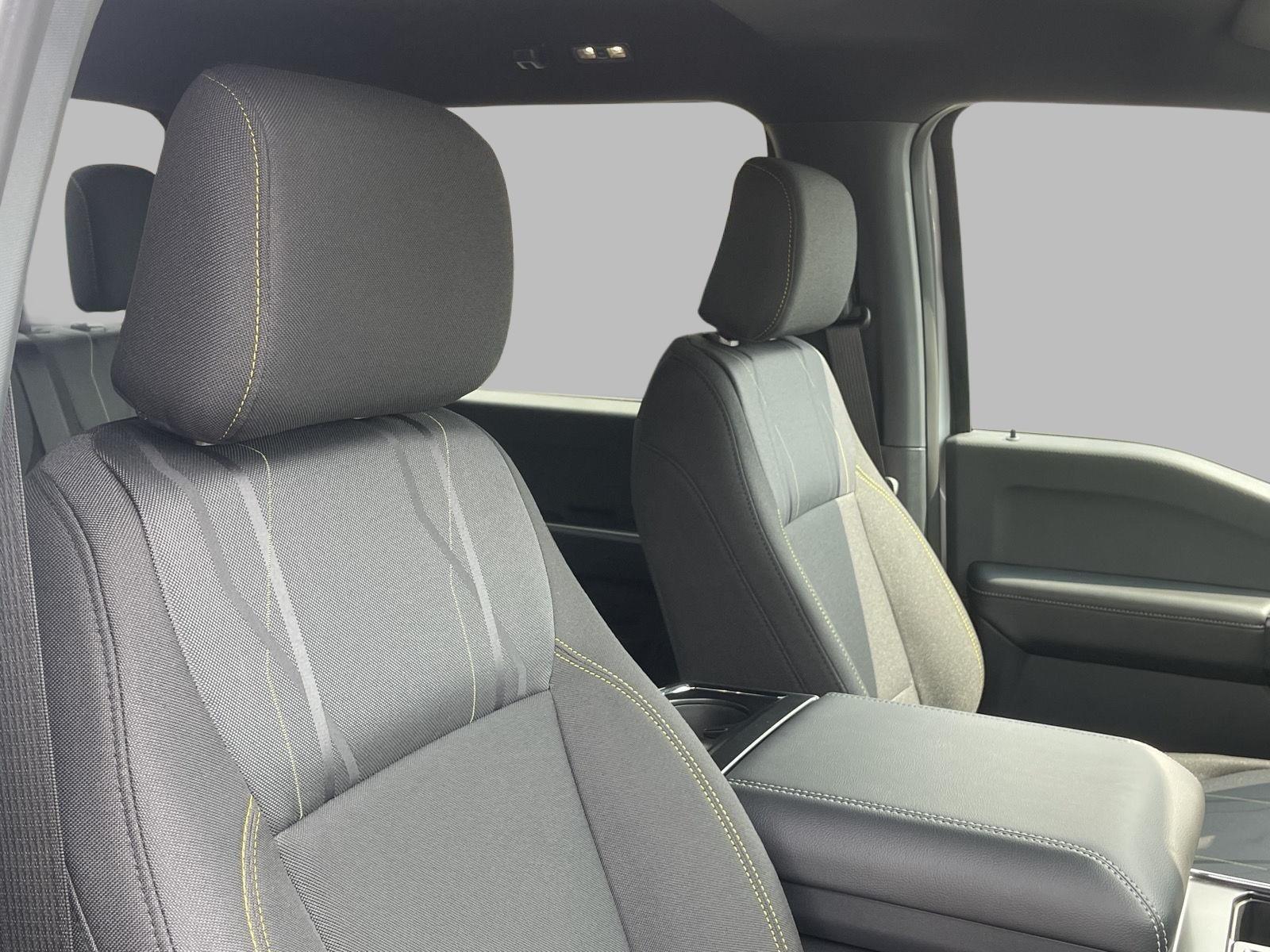 2025 Ford F-150 STX photo 16