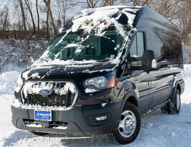 2022 Ford Transit Van Base's photo