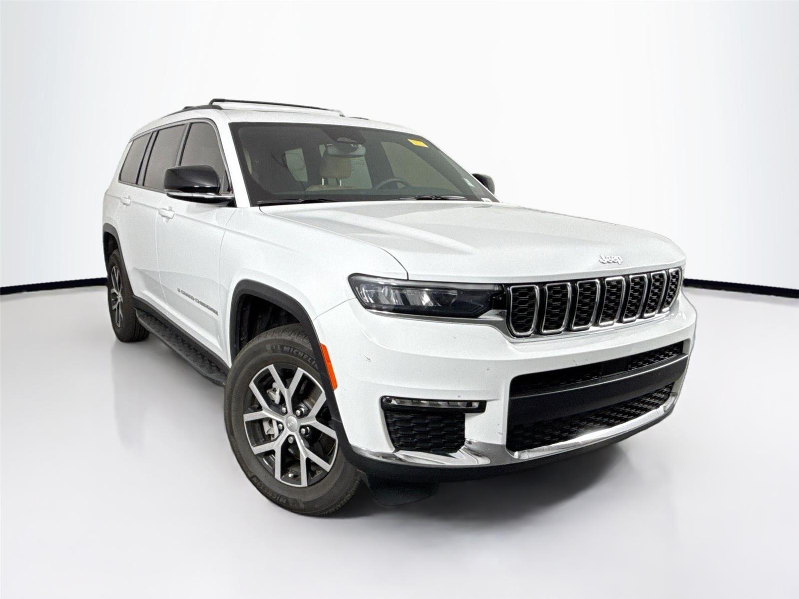 2024 Jeep Grand Cherokee Limited photo 4