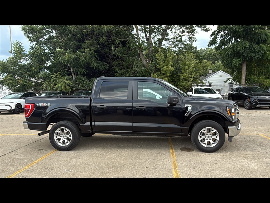 2023 Ford F-150 XL photo 5