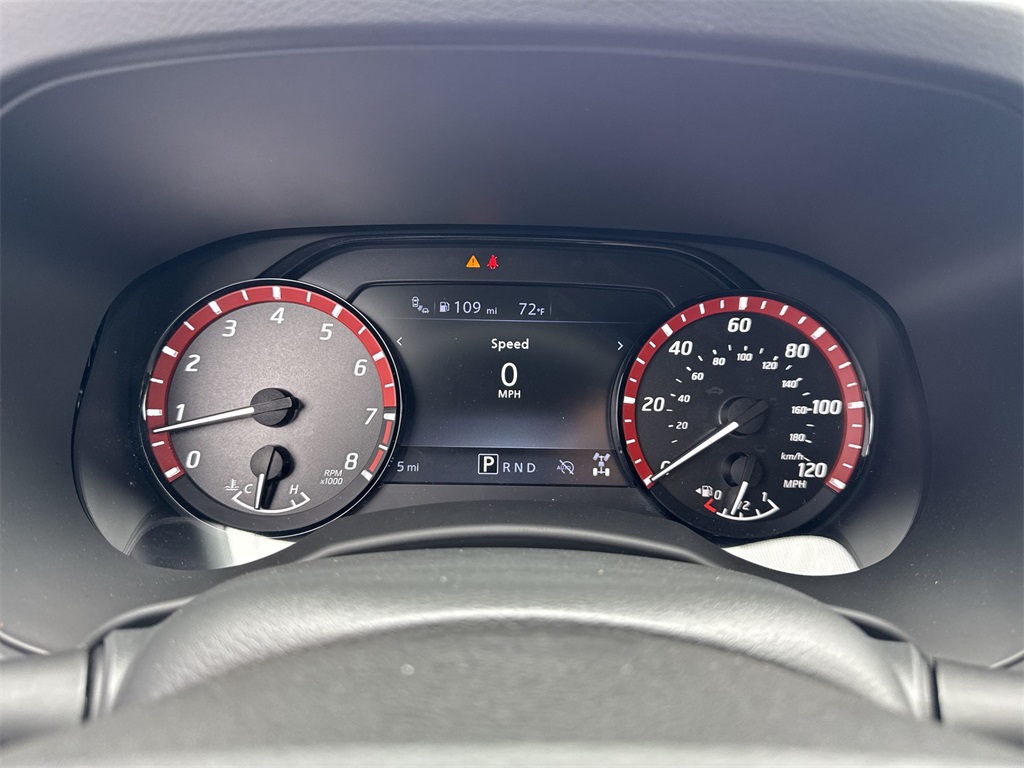 2025 Nissan Frontier PRO-4X photo 15