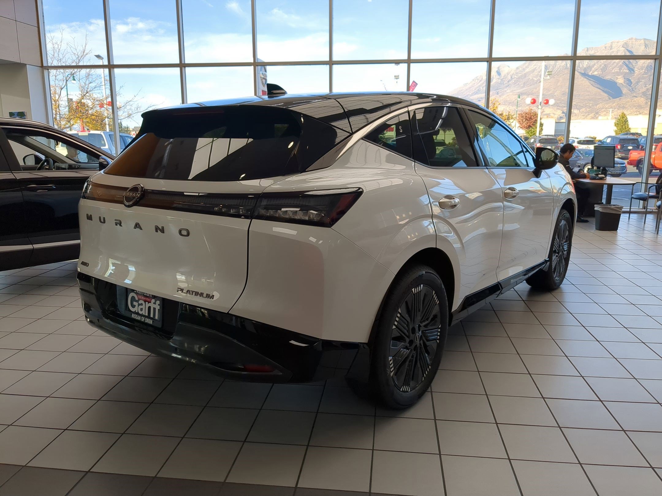 2026 Nissan Murano Platinum photo 3