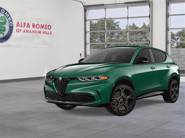 2025 Alfa Romeo Tonale Intensa's photo