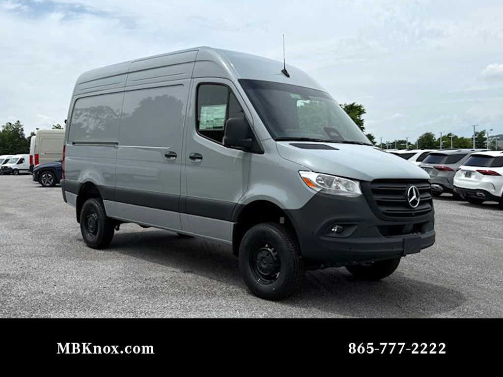 2025 Mercedes-Benz Sprinter Cargo Van Base's photo