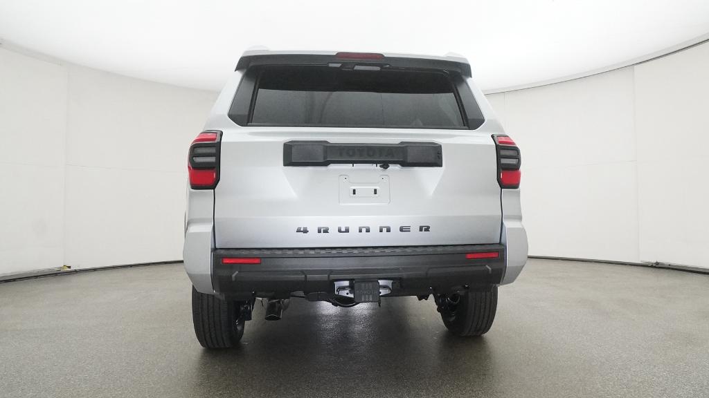 2025 Toyota 4Runner SR5 photo 17