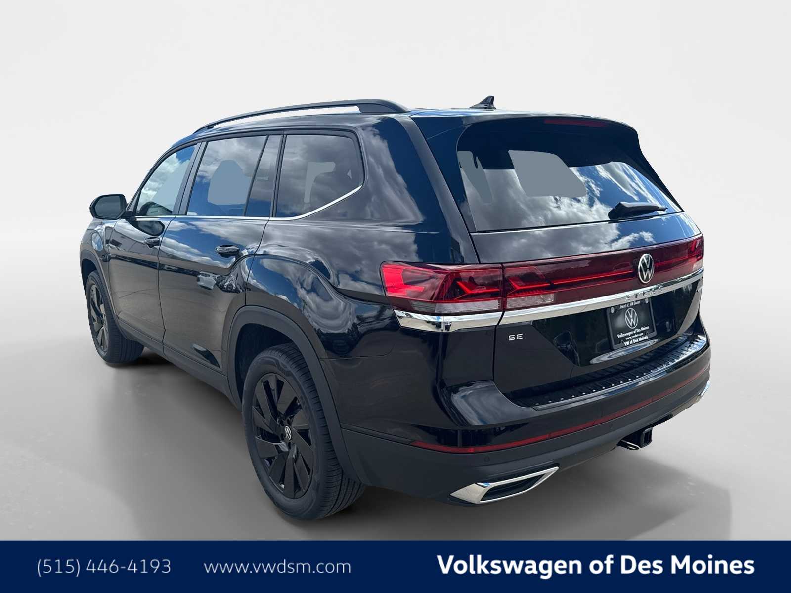 2026 Volkswagen Atlas SE Technology photo 4