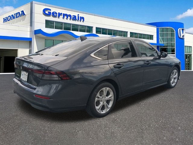 2025 Honda Accord LX photo 3