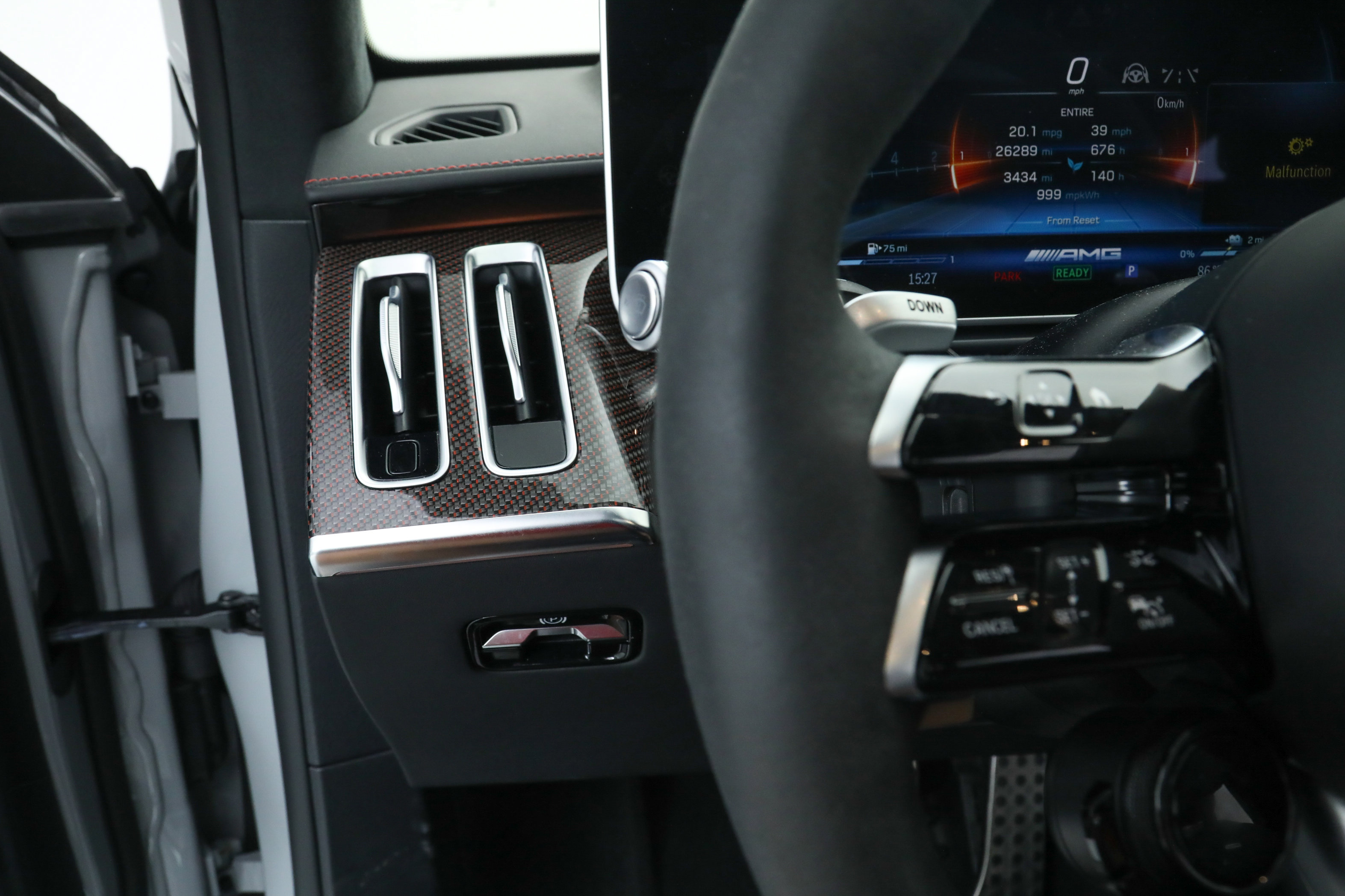 2024 Mercedes Benz S AMG 63 E PERFORMANCE photo 26