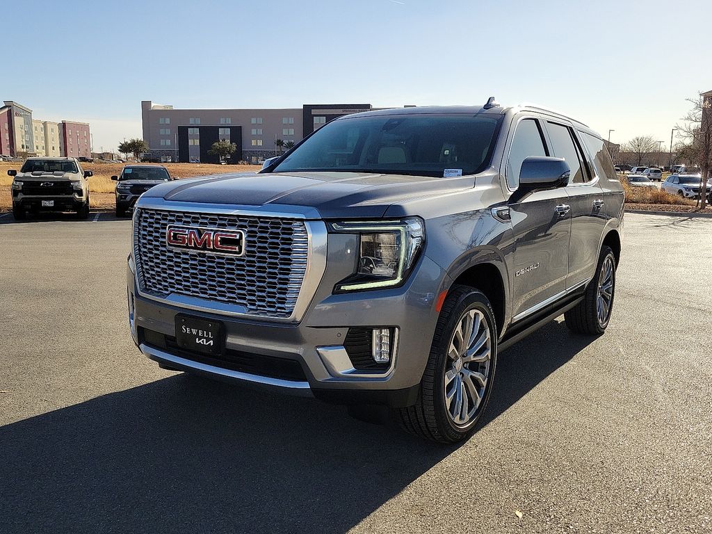 2022 GMC Yukon Denali's photo