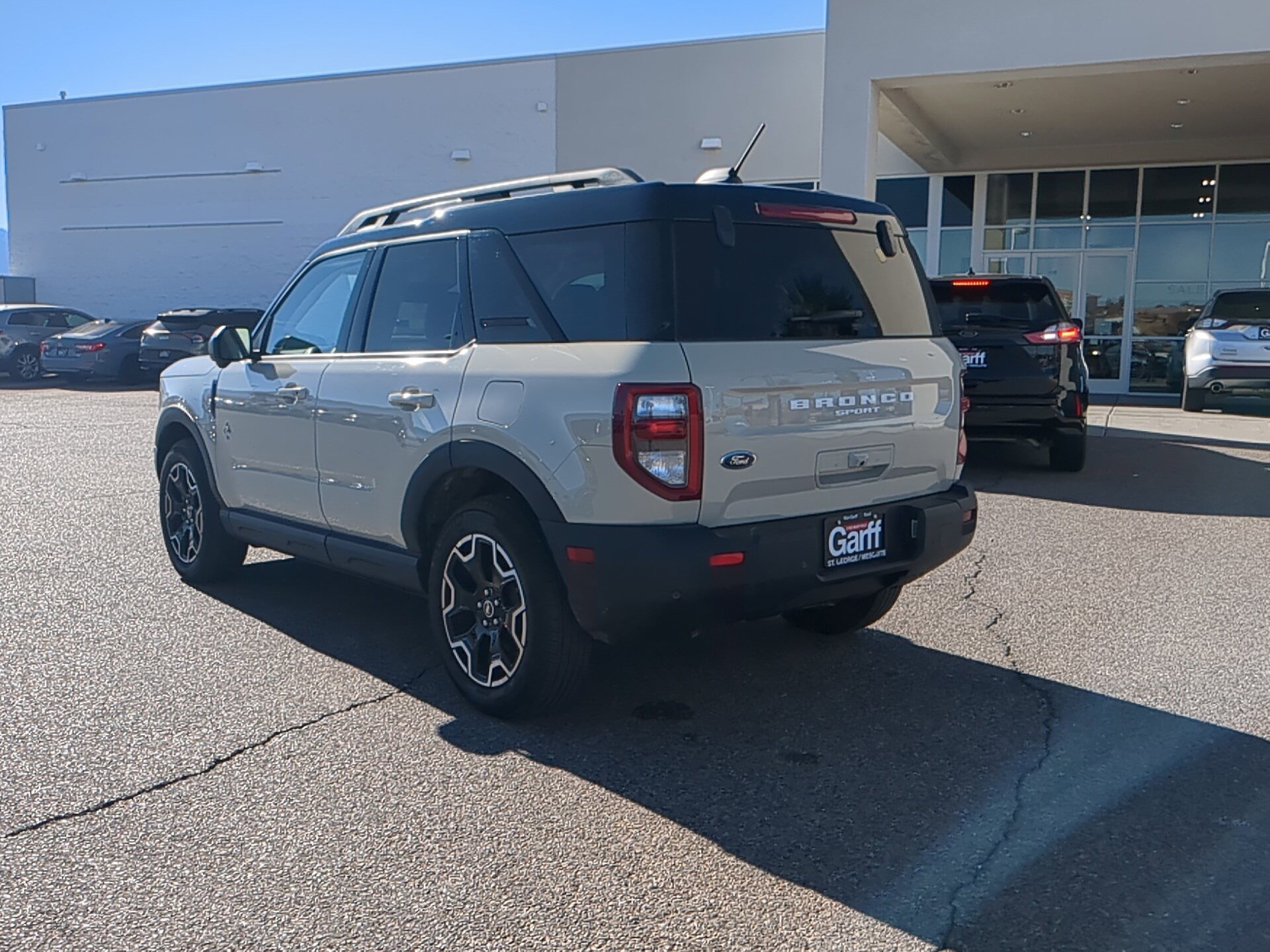 2025 Ford Bronco Sport Outer Banks photo 4