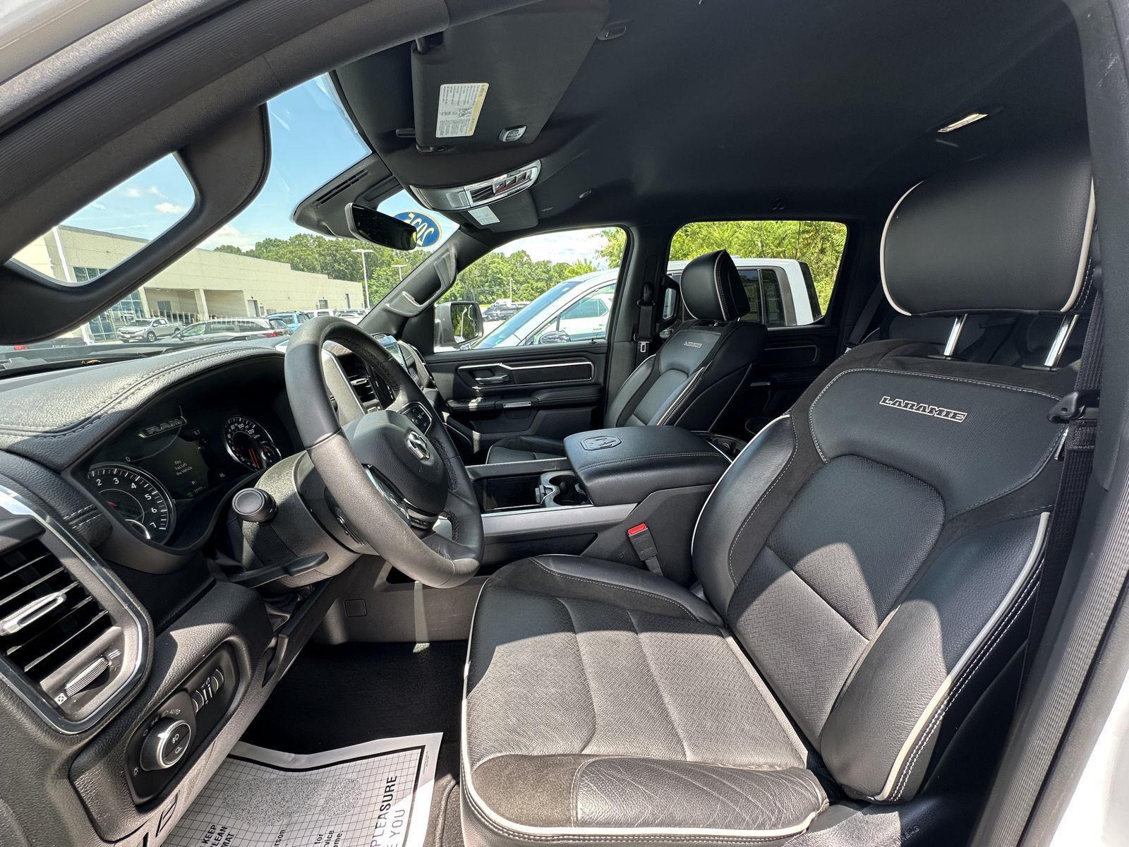 2025 Ram 1500 Laramie photo 10