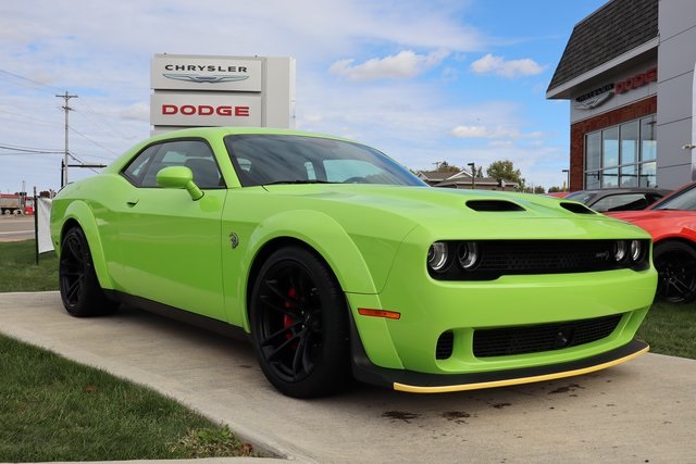 2023 Dodge Challenger SRT8 Hellcat Widebody photo 2