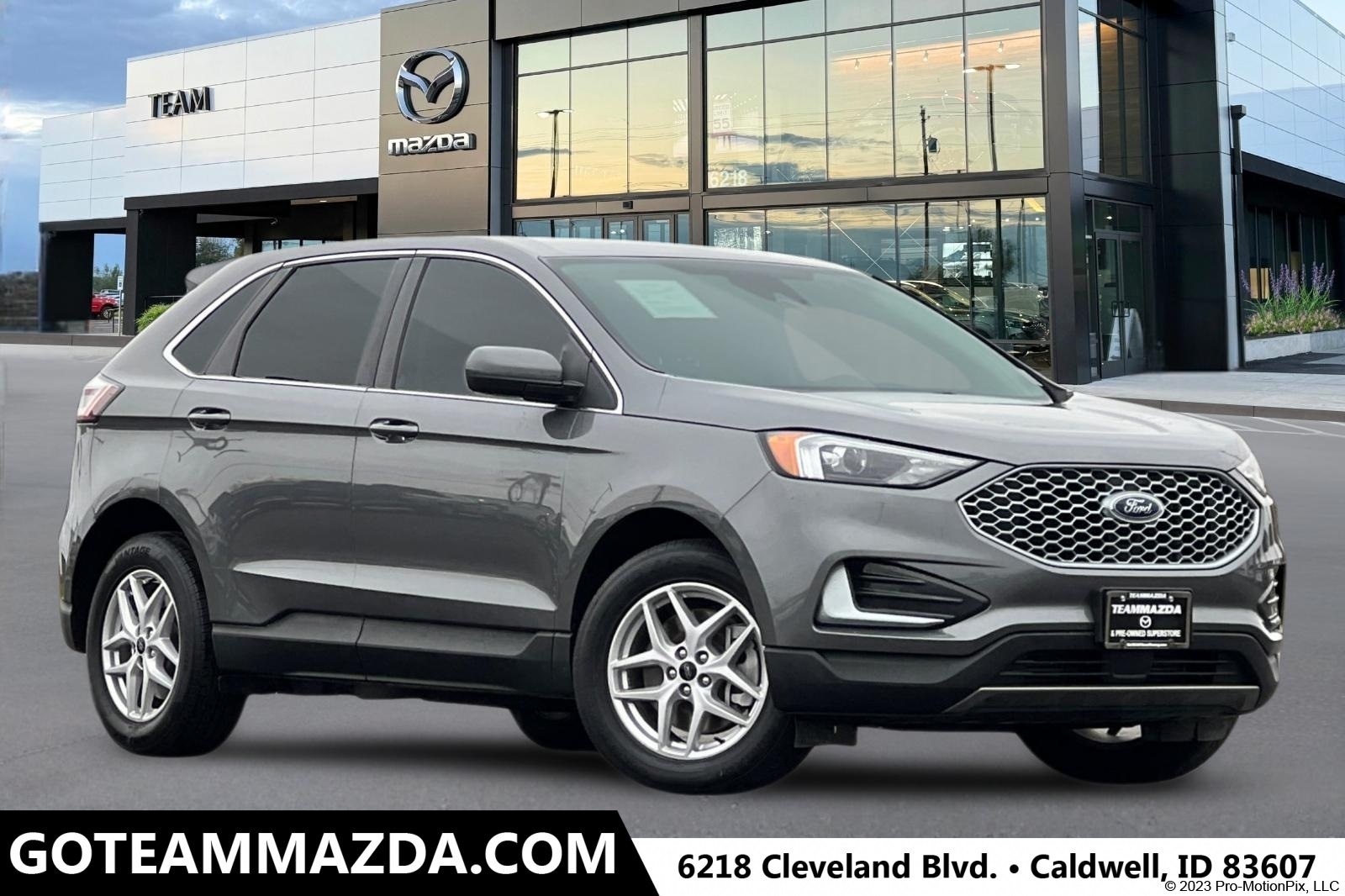 2023 Ford Edge SEL's photo