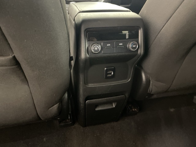 2017 Gmc Acadia SLE photo 11
