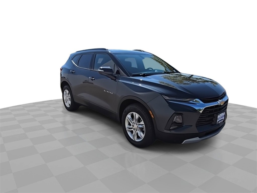 2020 Chevrolet Blazer 2LT photo 2