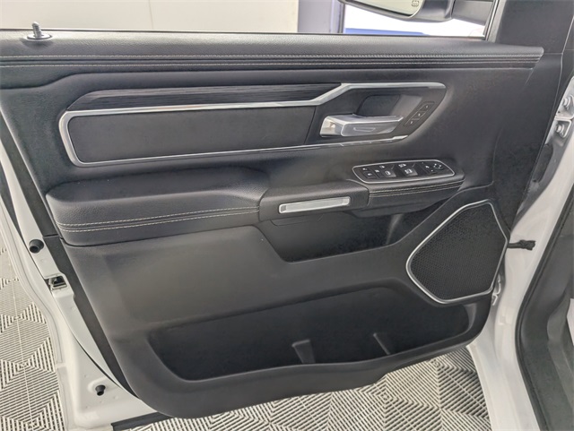 2023 Ram 1500 Laramie photo 12