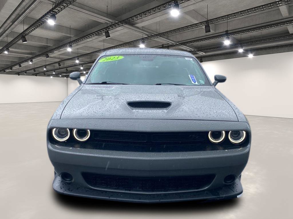 2023 Dodge Challenger R/T photo 2