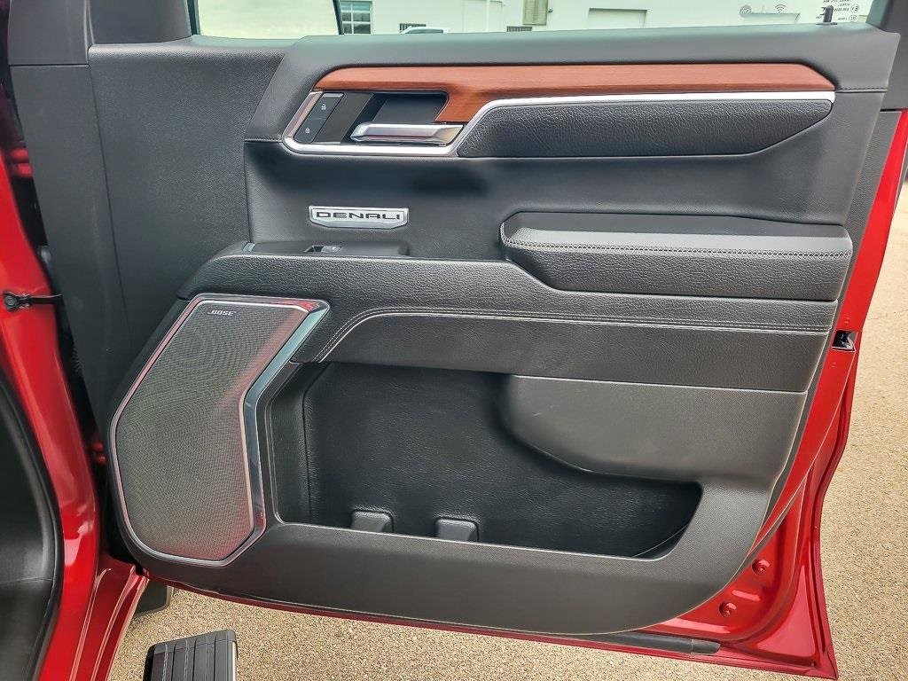 2023 GMC SIERRA - Image 23