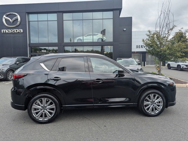 2022 Mazda CX-5 Turbo Signature photo 2