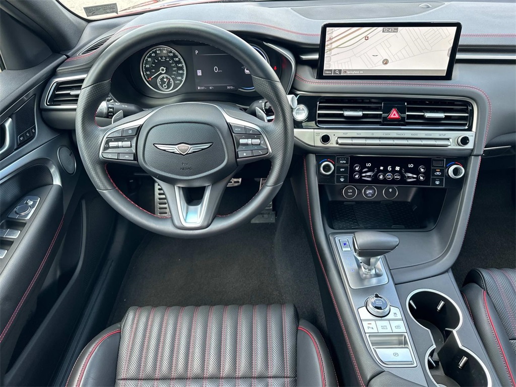 2025 Genesis G70 2.5T photo 18