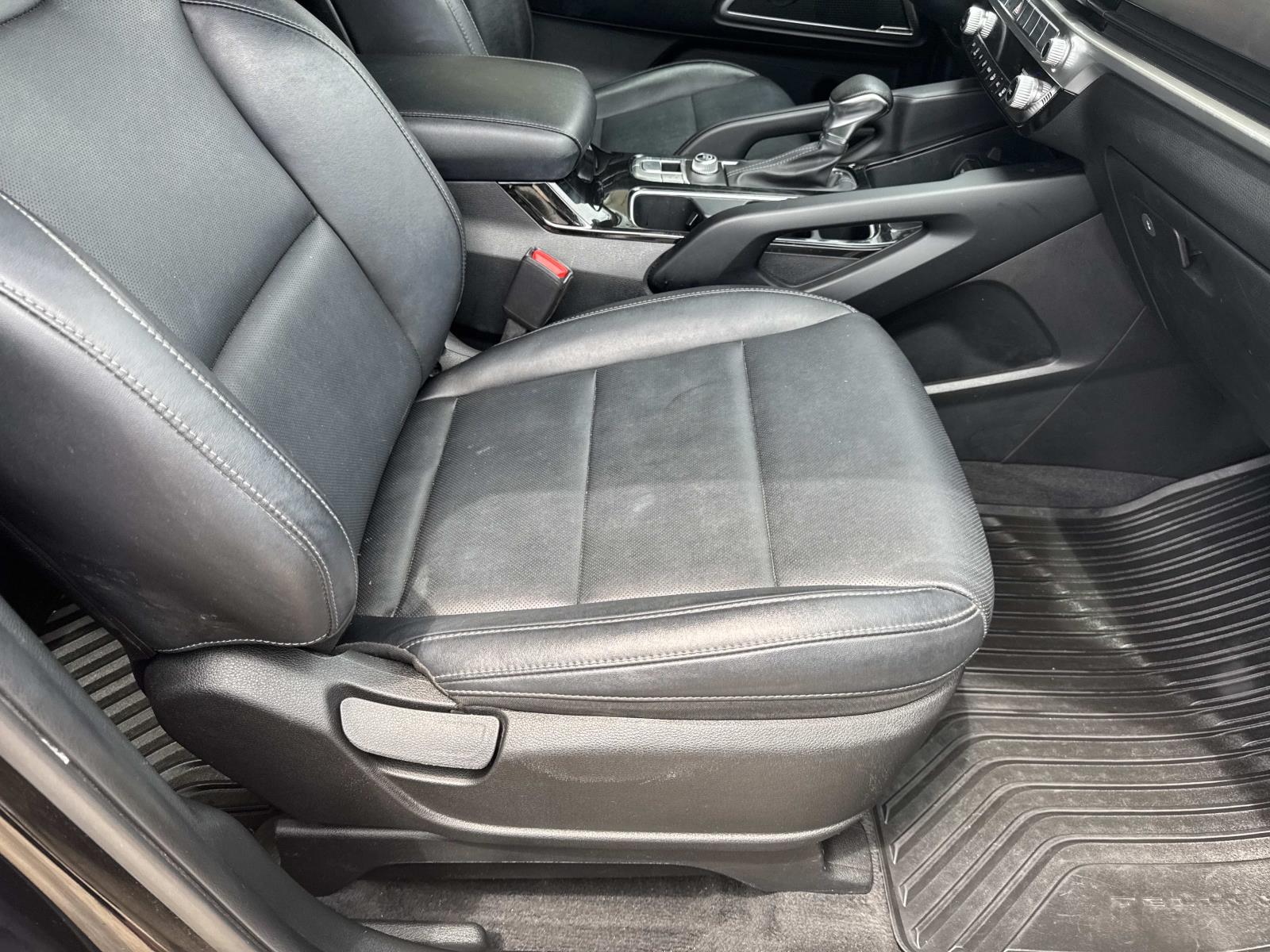 2023 Kia Telluride LX photo 10
