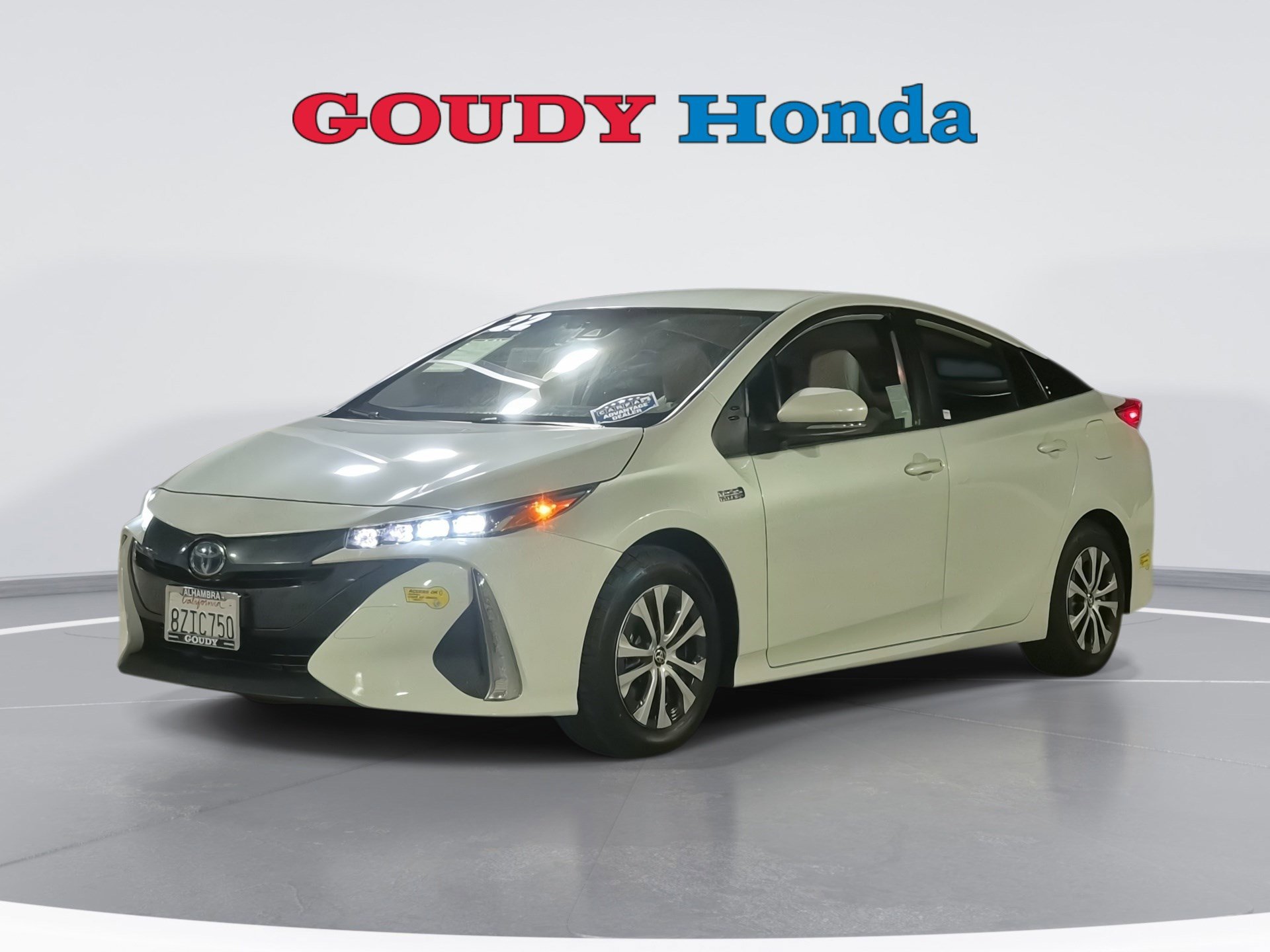 2022 Toyota Prius Prime XLE