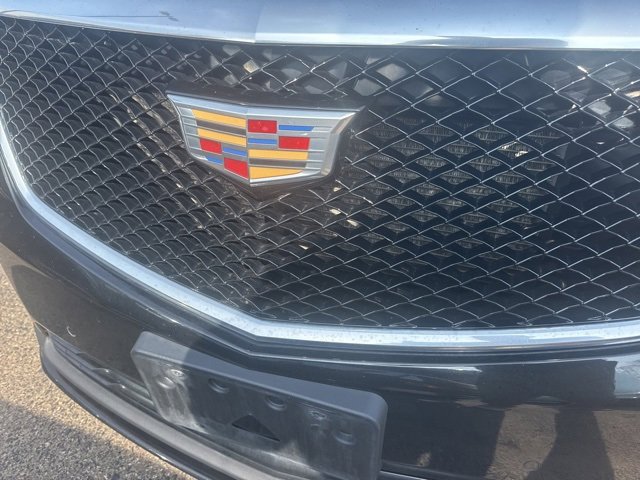 2021 Cadillac XT5 Sport photo 3