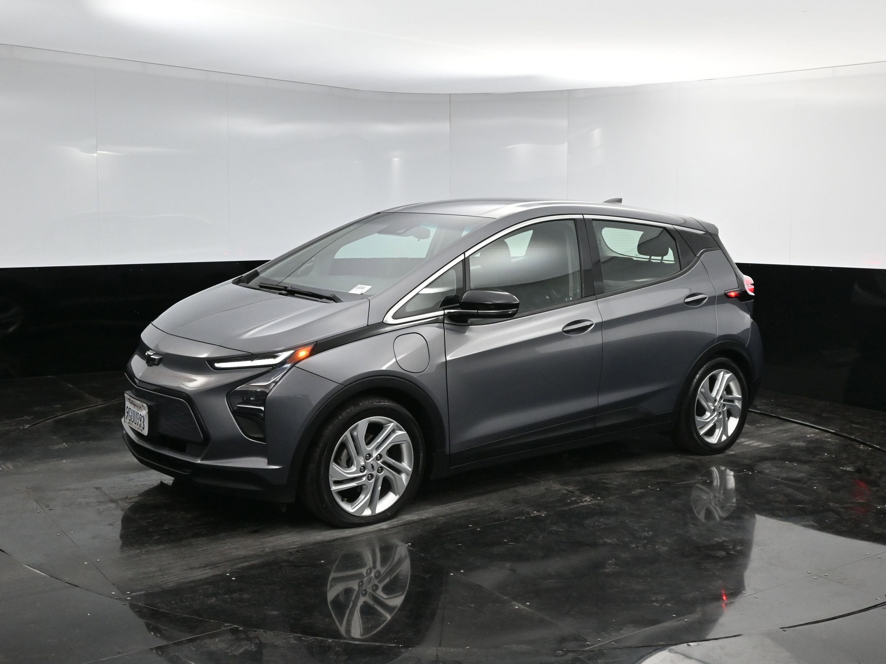 2023 Chevrolet Bolt EV 1LT photo 3