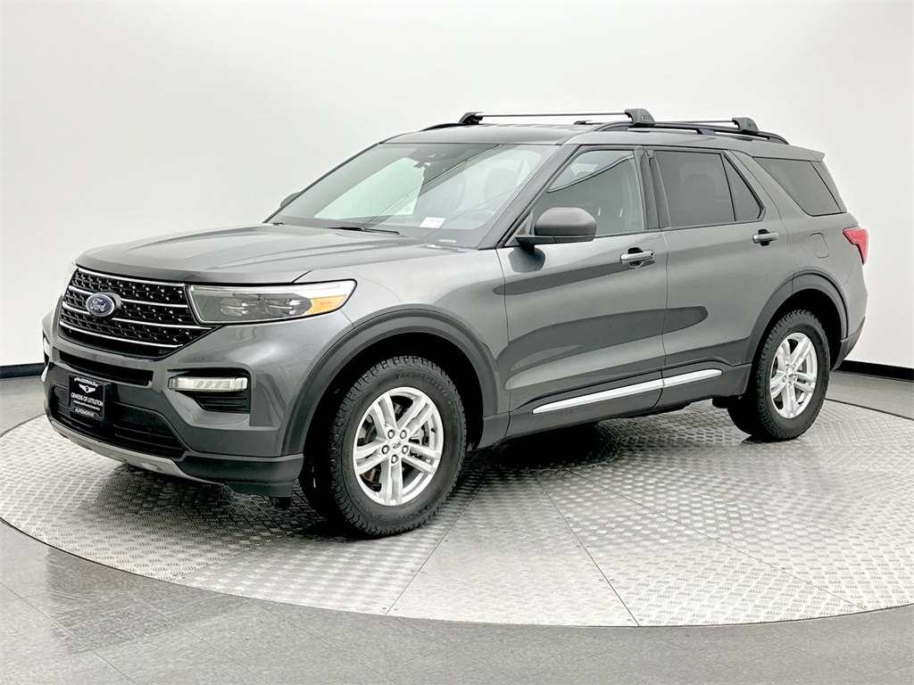 2020 Ford Explorer XLT's photo