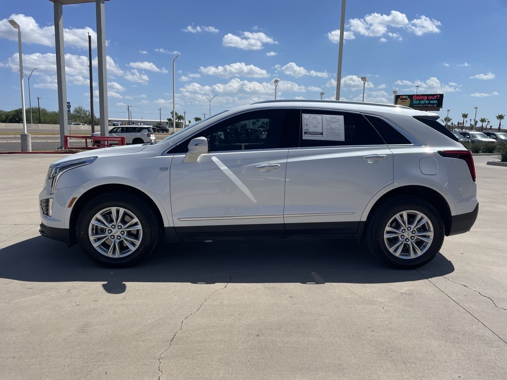 2024 Cadillac XT5 Luxury photo 3