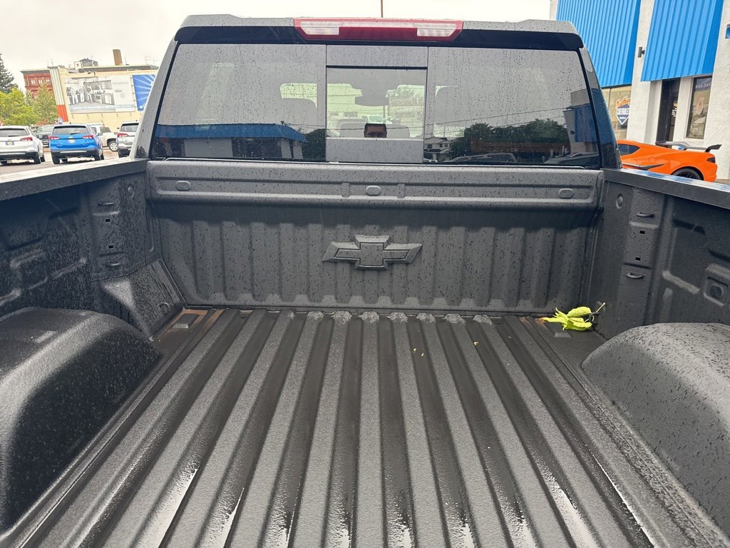 2025 Chevrolet Silverado 1500 LT photo 34