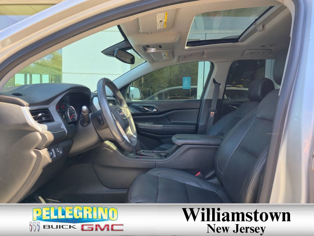 2017 Gmc Acadia SLT photo 4