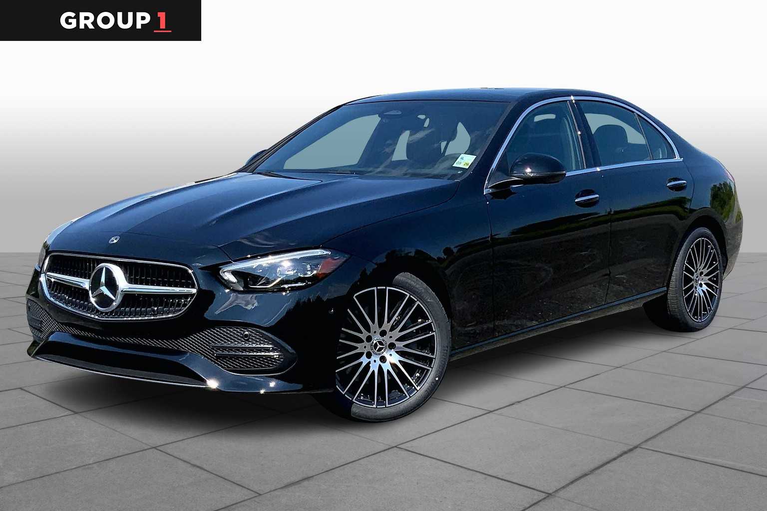 2025 Mercedes-Benz C-Class Sedan C 300's photo
