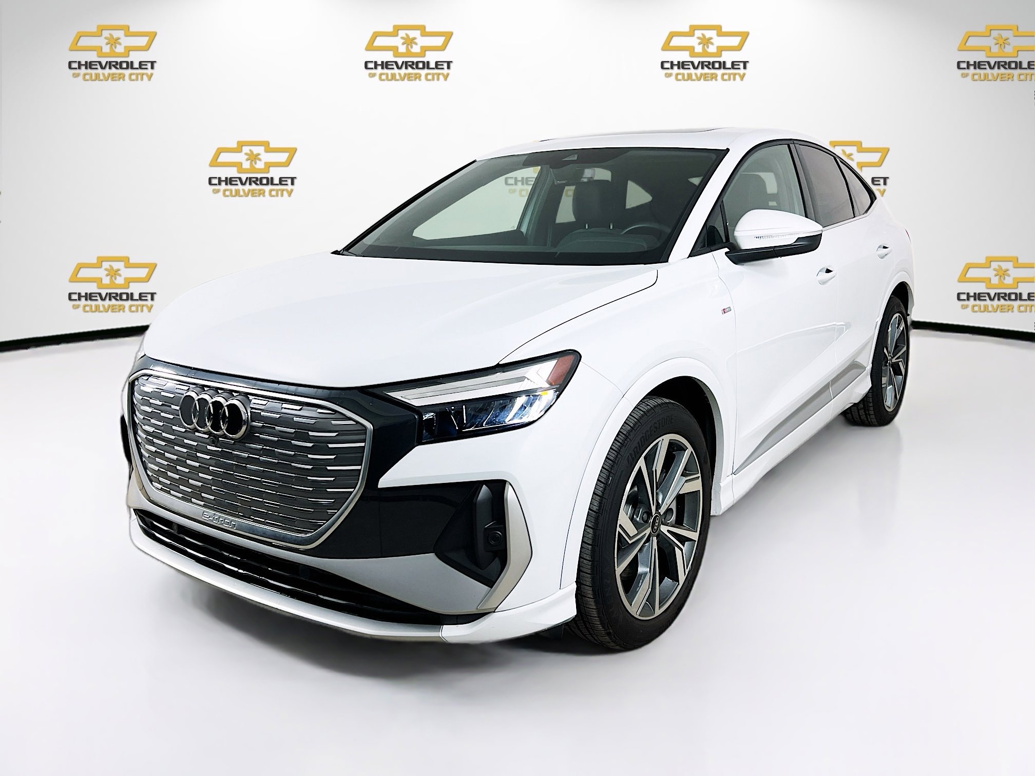 2024 Audi Q4 E-tron Sportback Premium photo 3