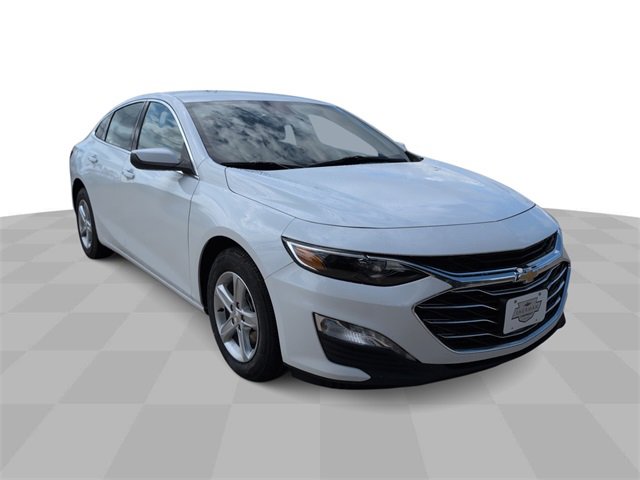 1G1ZD5ST2RF208870
