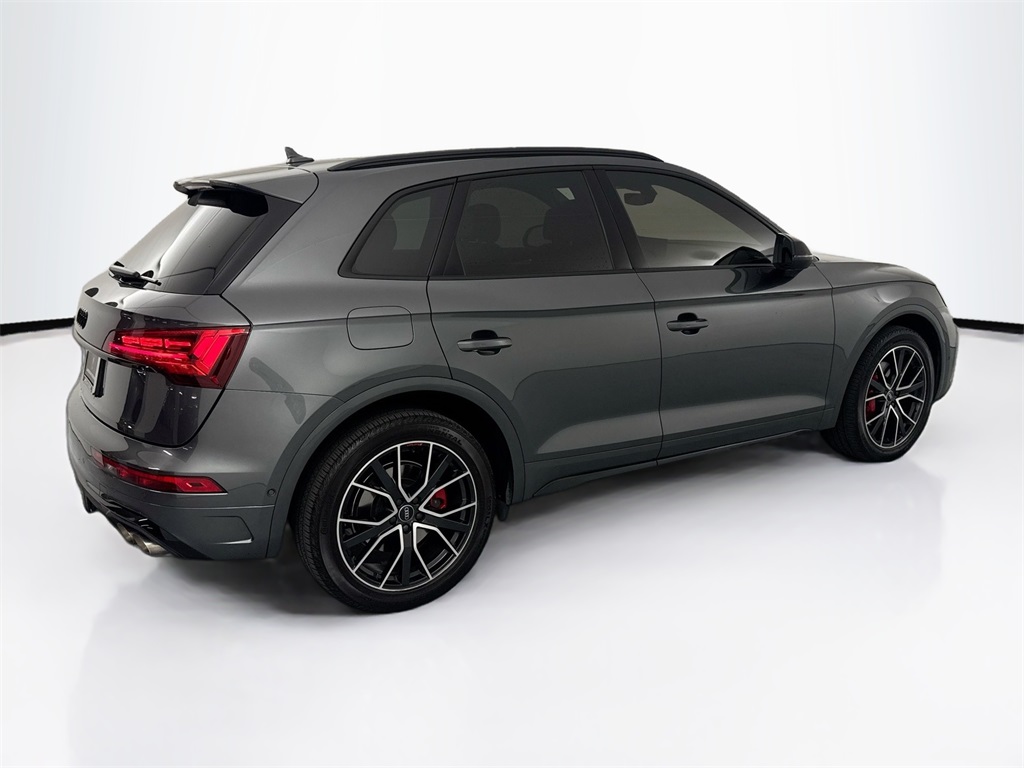 2024 Audi SQ5 Prestige photo 5