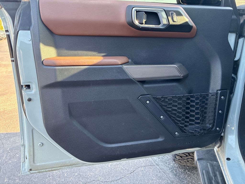 2023 Ford Bronco Outer Banks photo 29