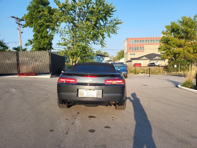 2015 Chevrolet Camaro 2LT photo 5
