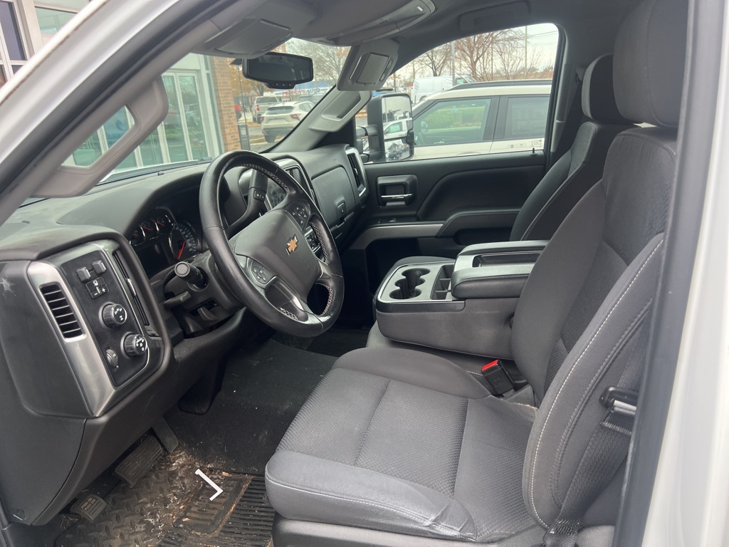 2019 CHEVROLET SILVERADO HD - Image 9