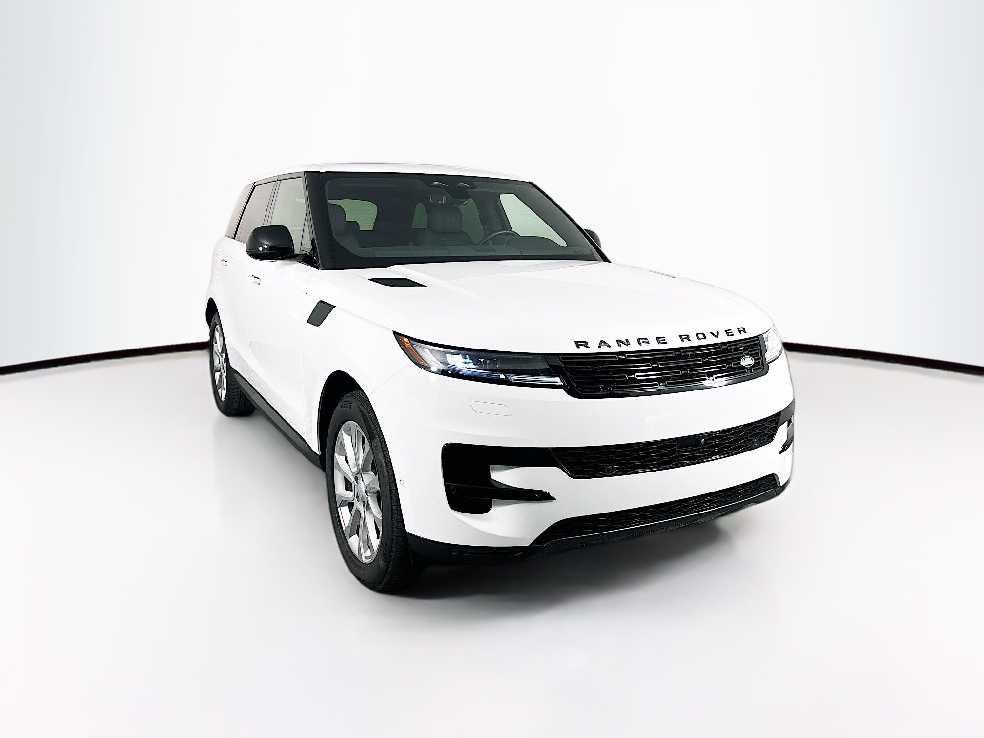 2025 Land Rover Range Rover Sport SE photo 3
