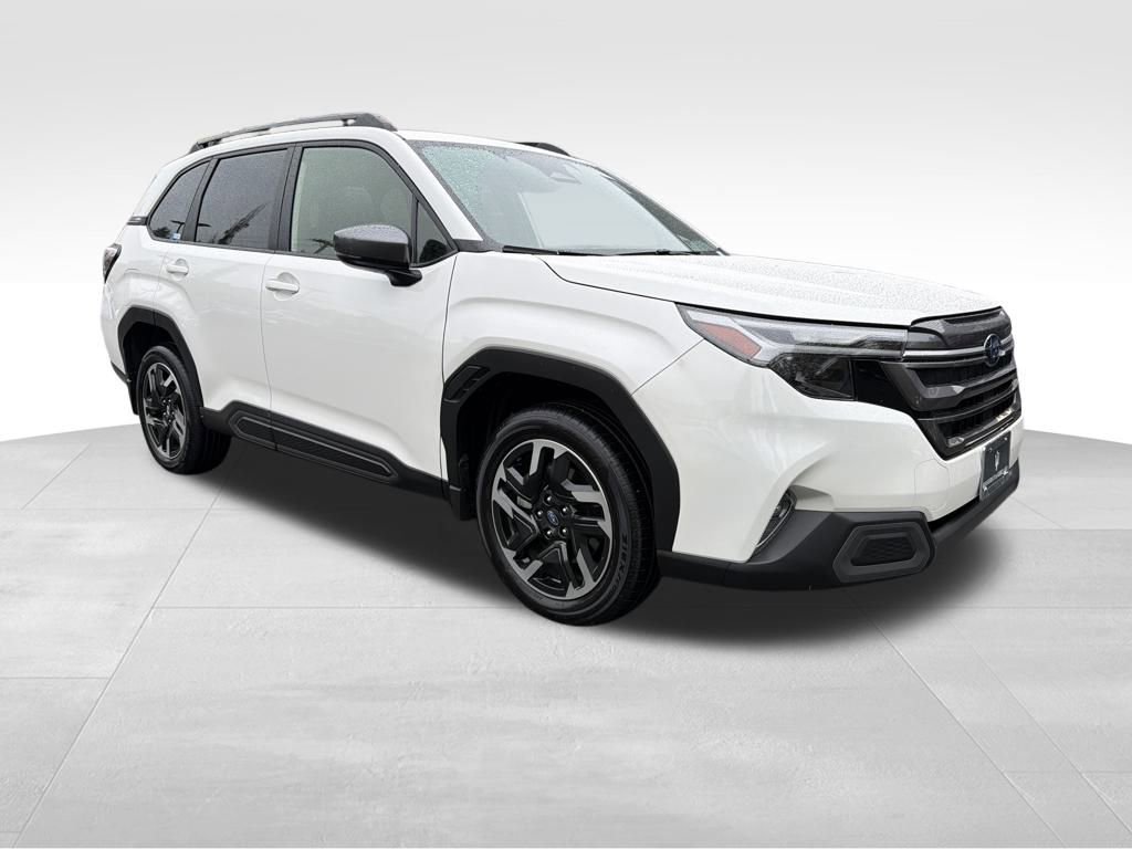 2025 Subaru Forester Limited's photo