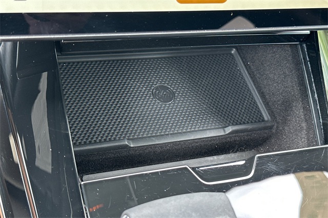 2025 Land Rover Range Rover Sport P360 S photo 15