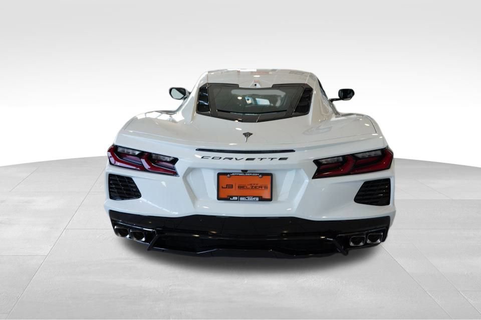 2026 Chevrolet Corvette Stingray 2LT photo 4