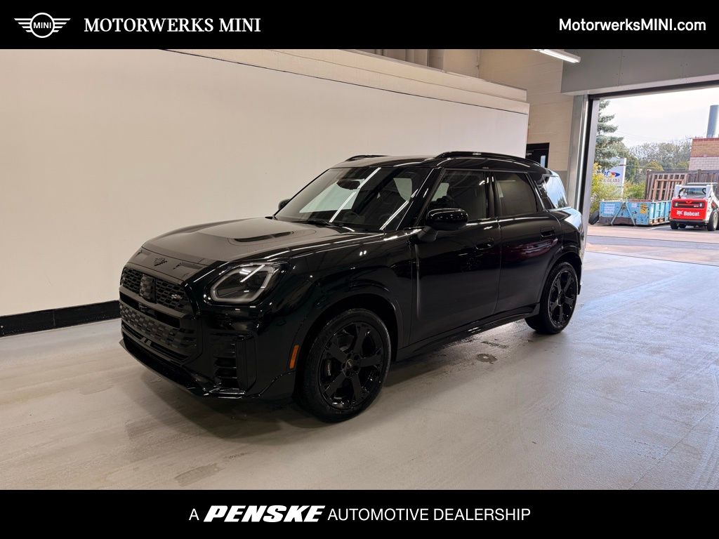 2026 MINI Countryman S's photo