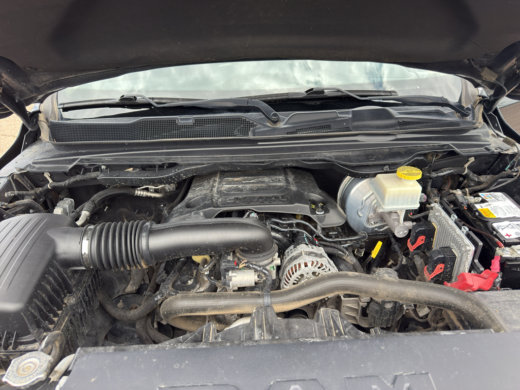 2019 Ram 1500 Laramie photo 16