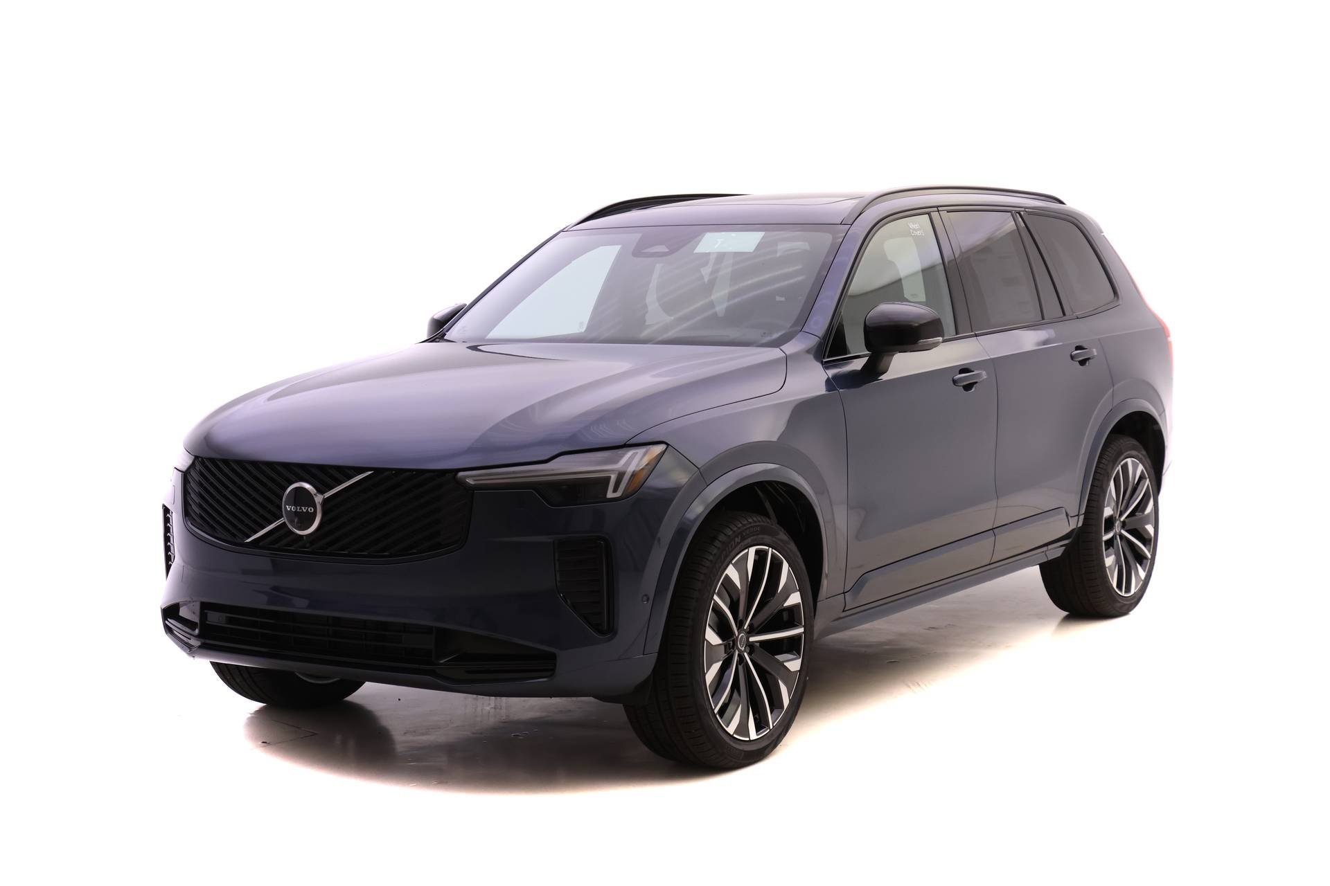 2026 Volvo XC90 Ultra's photo