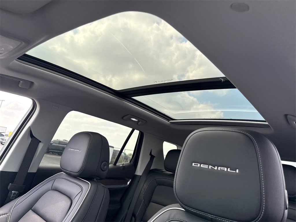 2026 Gmc Terrain Denali photo 25