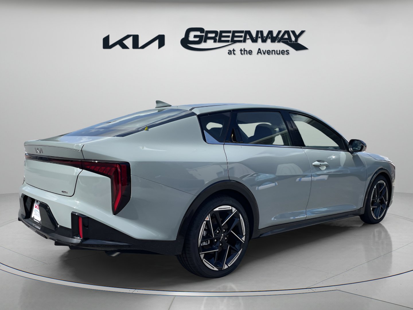 2025 Kia K4 GT-Line photo 4