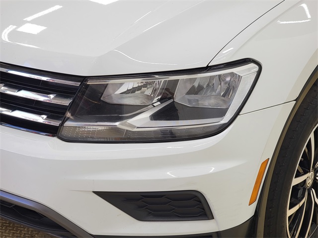 2021 Volkswagen Tiguan SE photo 8