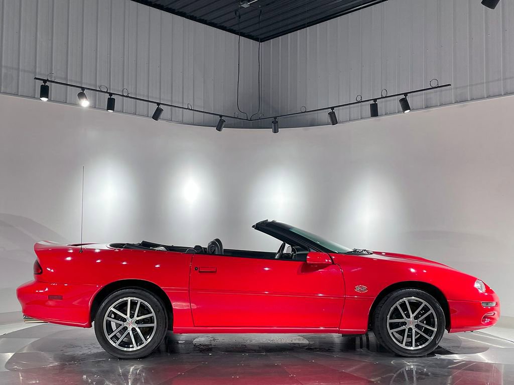 2002 Chevrolet Camaro Sport Coupe photo 4